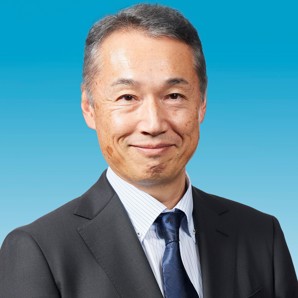 Toshiyuki Momma